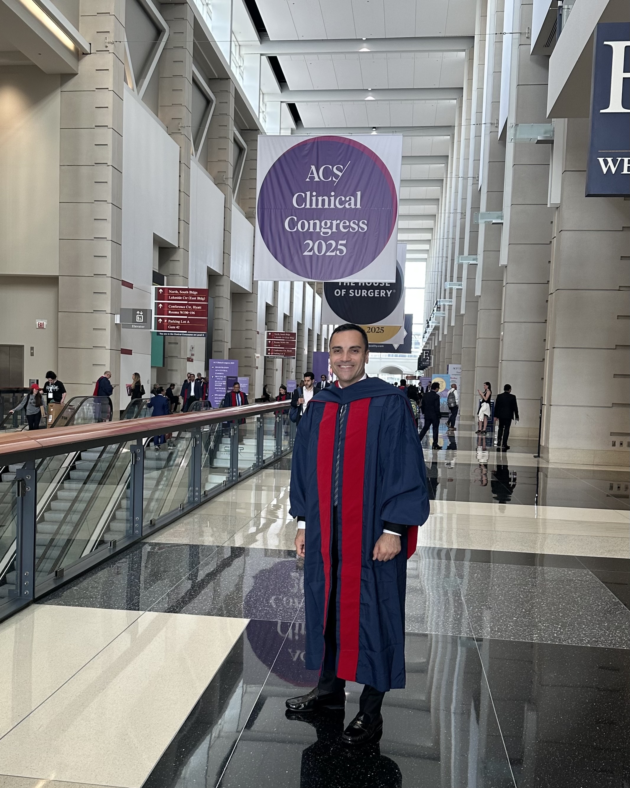 Assoc. Prof. Dr. Ayhan Işık Erdal at ACS Clinical Congress 2025 — FACS induction ceremony